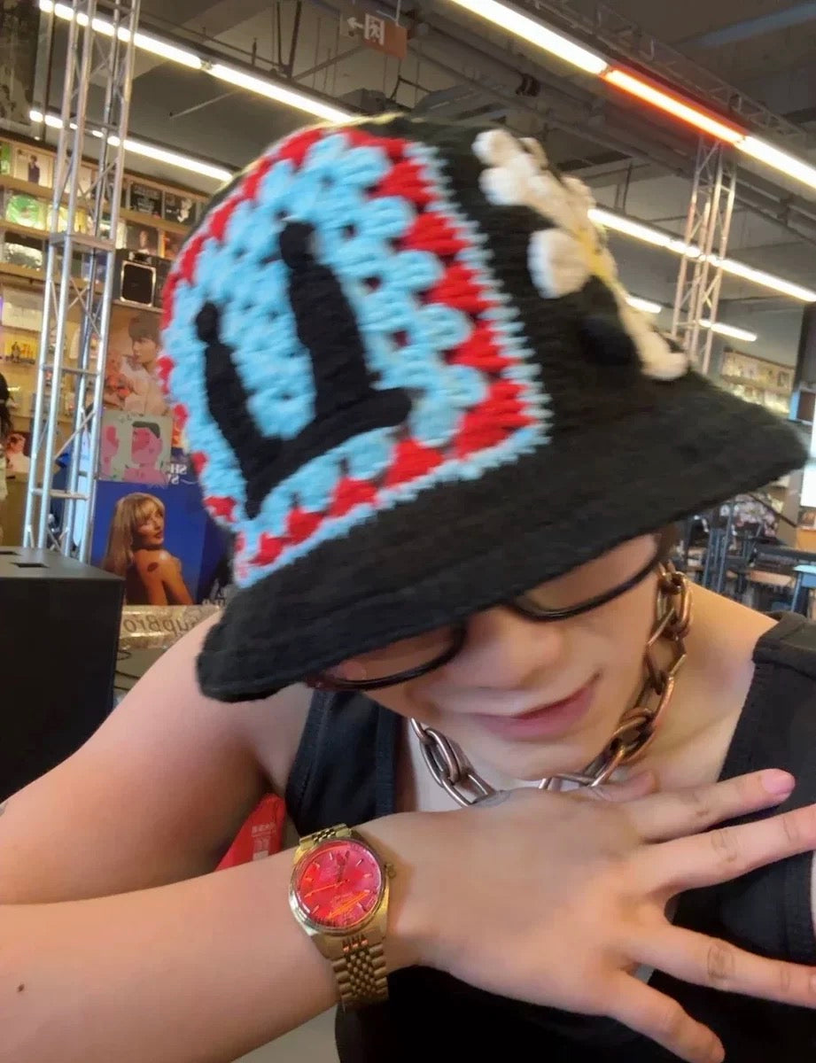2025 new gd's same handmade knitted hat, daisy embroidered hat