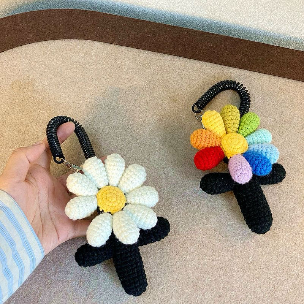 Daisy support stick, crochet pendant, handmade GD keychain
