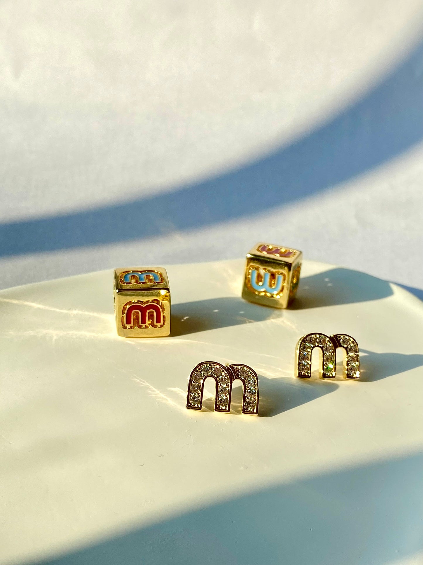 925 silver diamond m square earrings