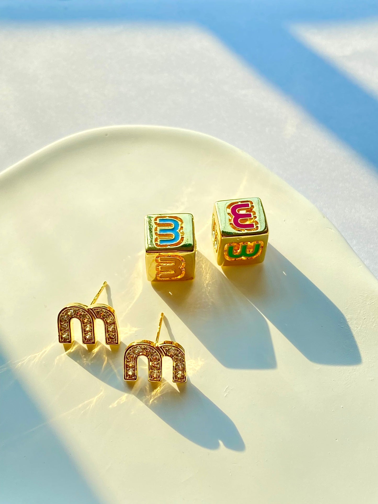 925 silver diamond m square earrings