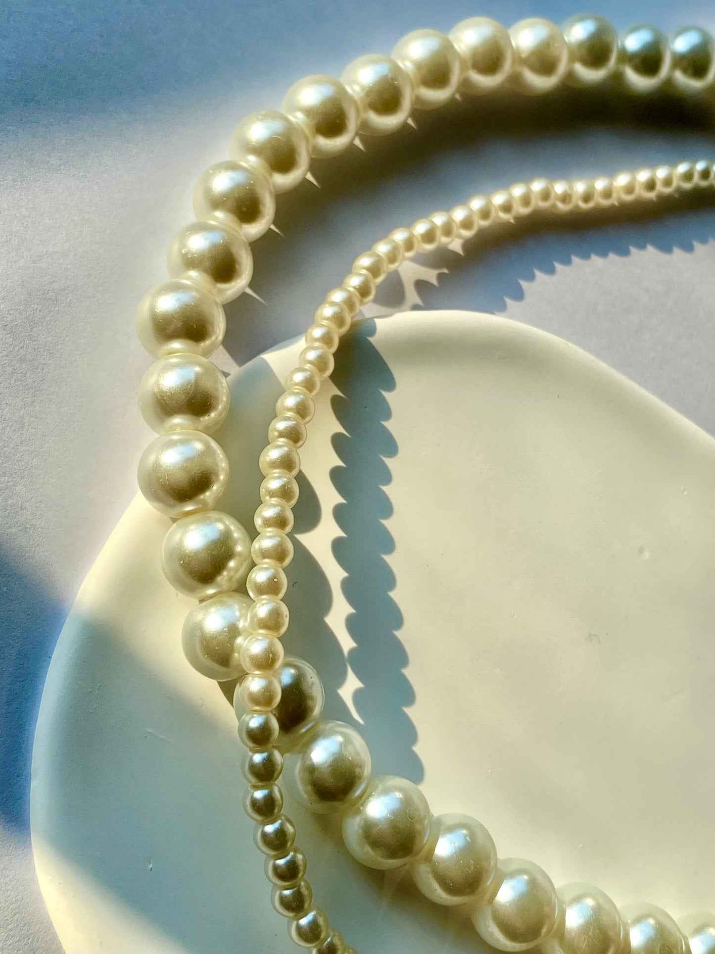 Double pearl necklace choker