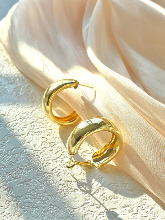 Geometric metal irregular twisted earrings
