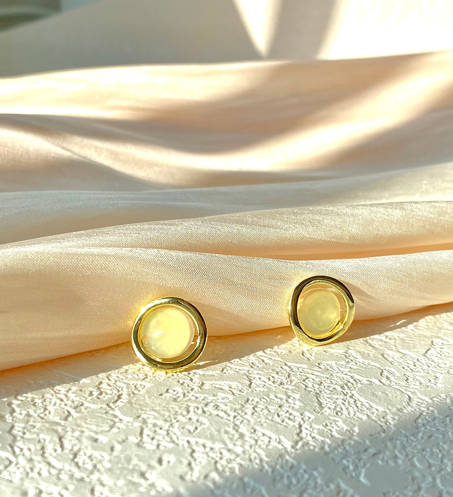 s925 silver needle pearl earrings
