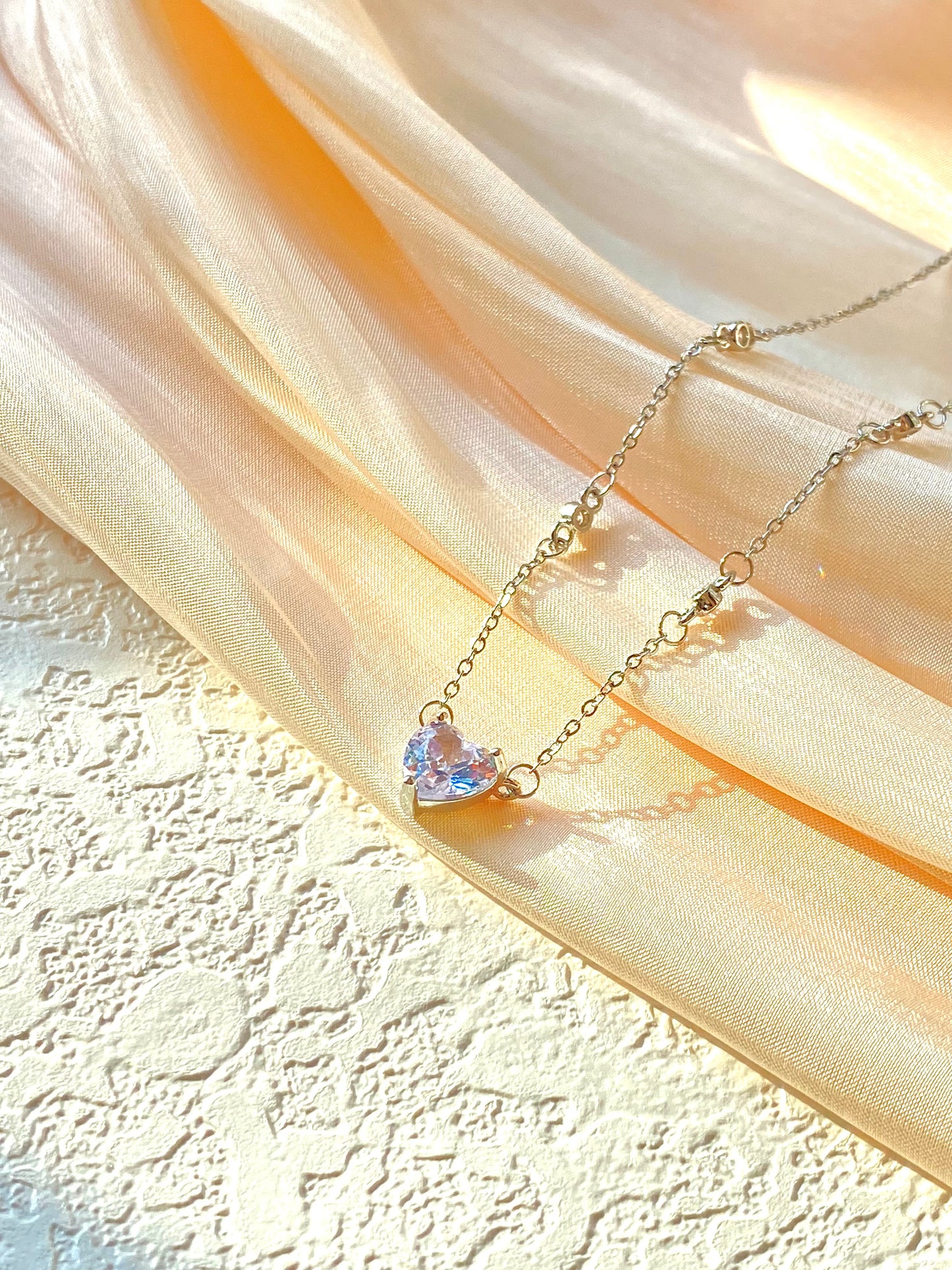 S925 sterling silver heart-shaped necklace